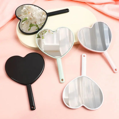 Love Makeup Mirror Handheld Makeup Mirror New Makeup Mirrors Sweet Girl Style Suitable for Carrying Around